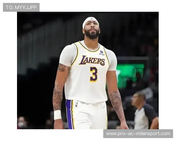 安东尼·戴维斯交易传闻再度升温,独行侠深陷困境